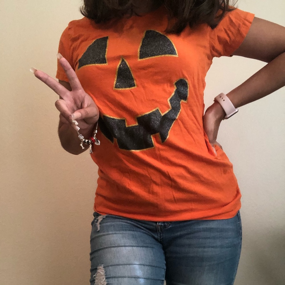 halloween shirt🎃